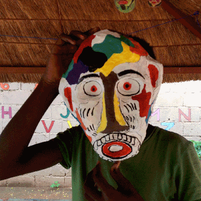 masque en papier maché